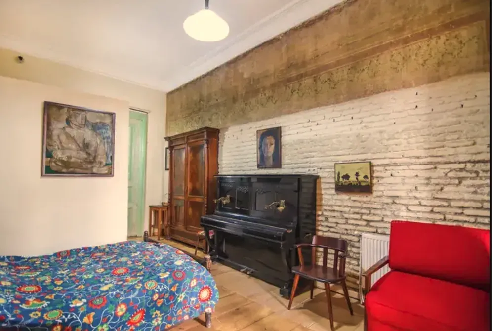 Сдам 2-комн. квартиру 50м² 2/2 эт. Тбилиси - изображение 3