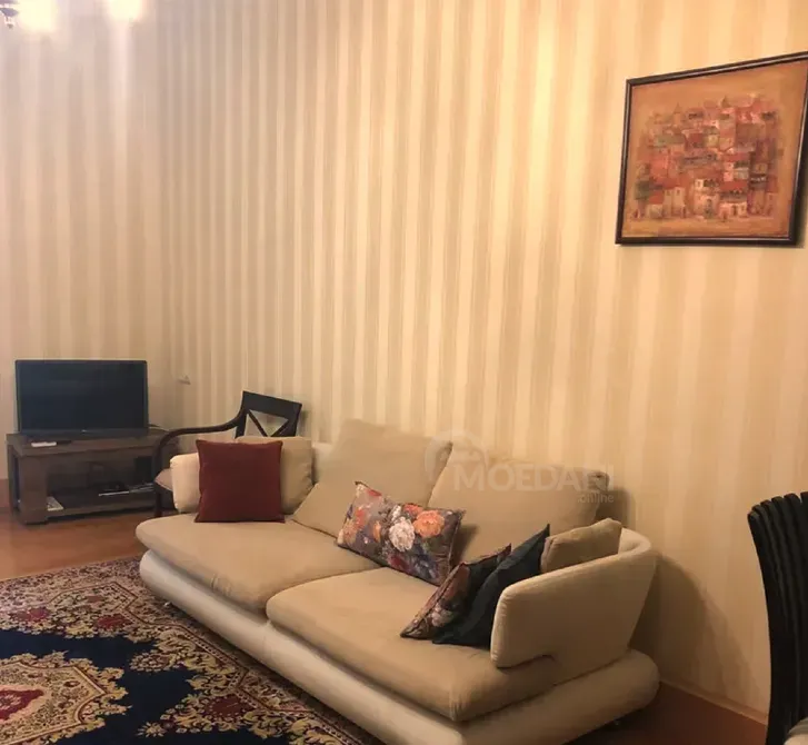 Сдам 2-комн. квартиру 70м² 3/5 эт. Тбилиси - изображение 3