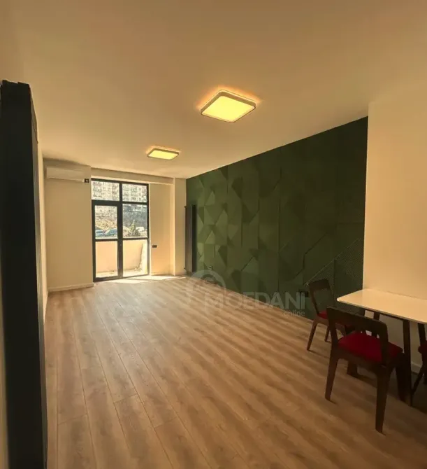 იყიდება 2 ოთახიანი ბინას 54მ² 8/10 სართ თბილისი - photo 2