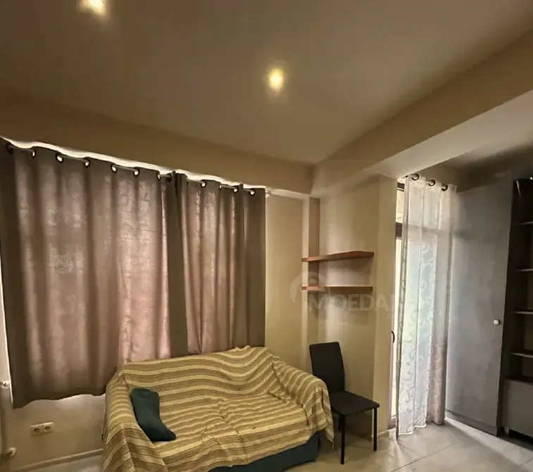 Сдам 2-комн. квартиру 50м² 2/3 эт. Тбилиси - изображение 3