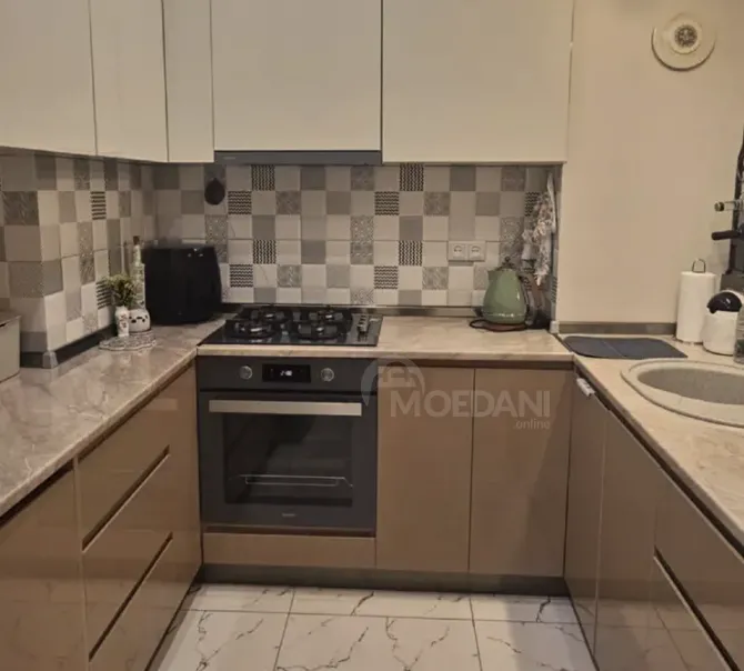 Сдам 2-комн. квартиру 55м² 2/11 эт. Тбилиси - изображение 5