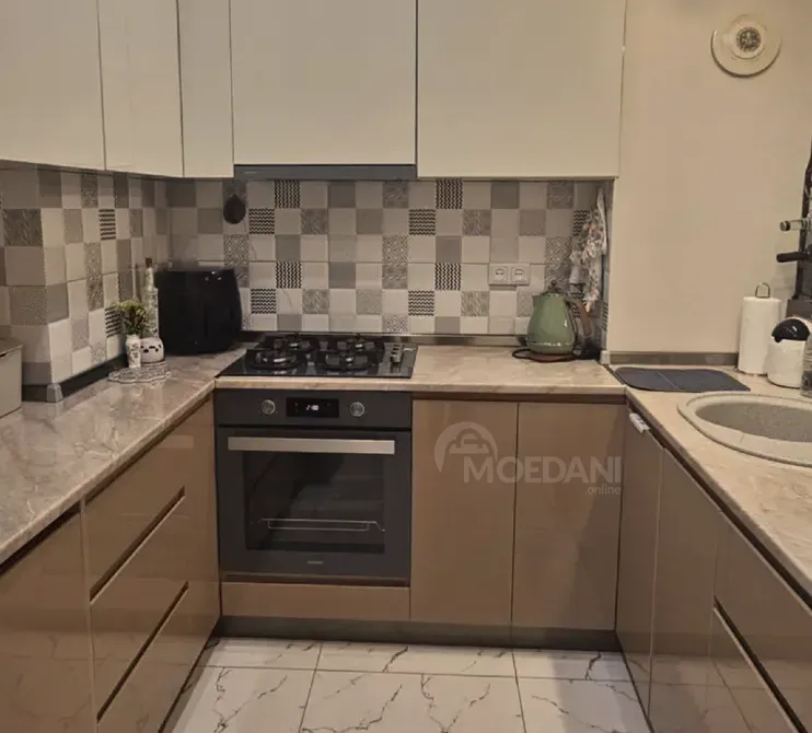 Сдам 2-комн. квартиру 55м² 2/11 эт. Тбилиси - изображение 5