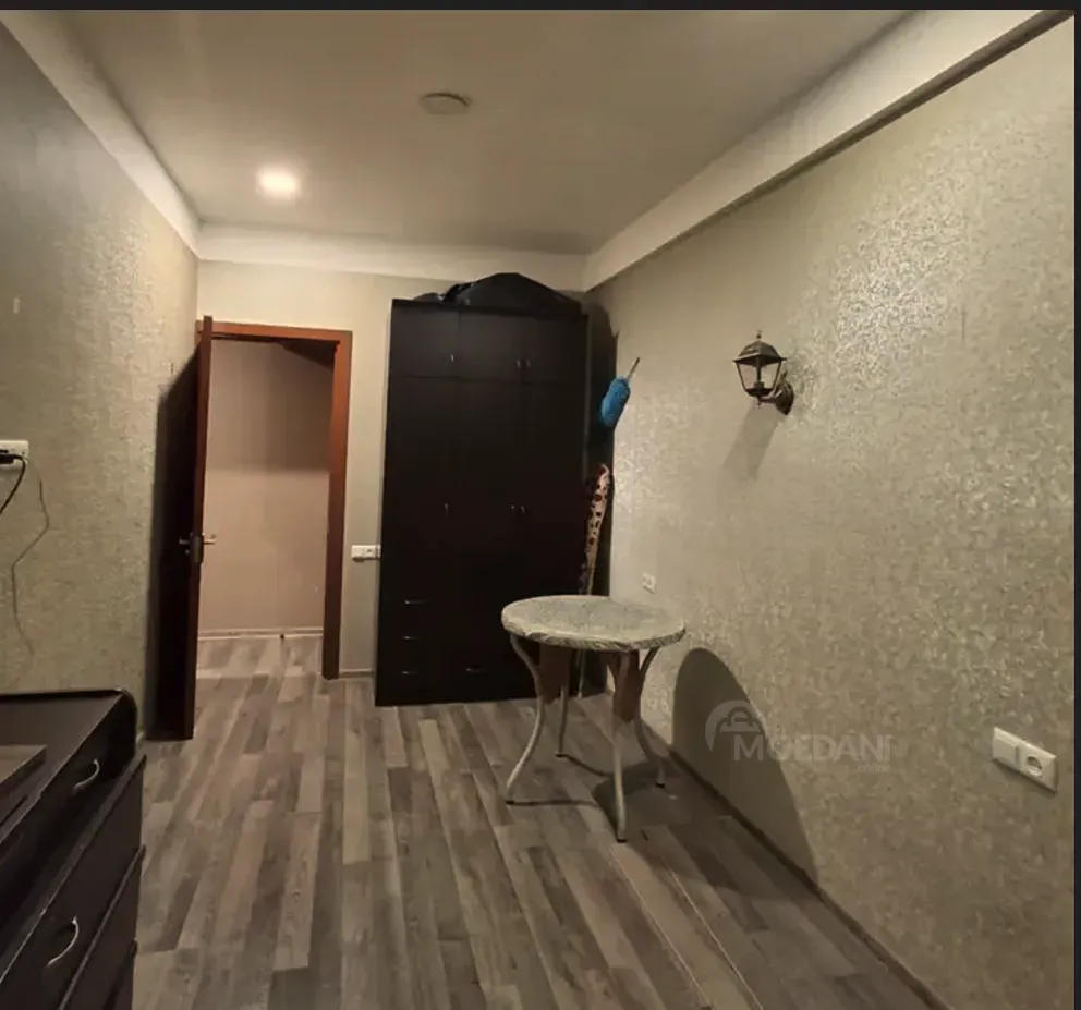 Сдам 2-комн. квартиру 50м² 2/12 эт. Тбилиси - изображение 2