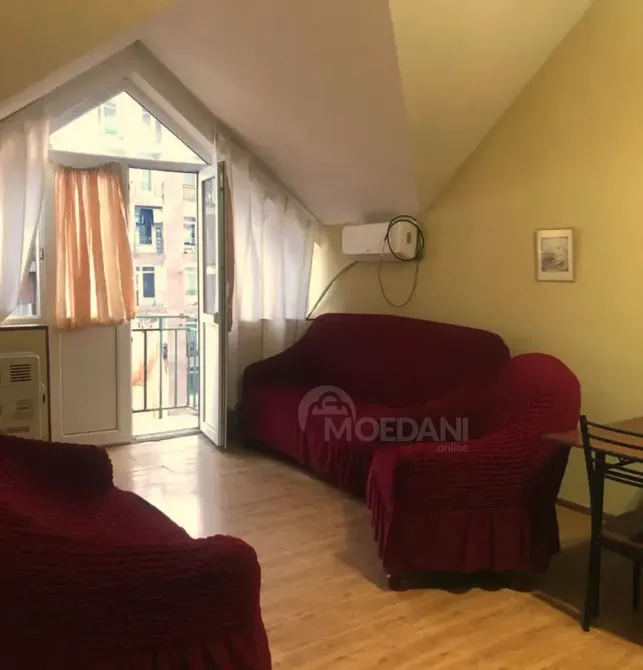 ქირავდება 2 ოთახიანი ბინა 50მ² 5/5 სართ თბილისი - photo 1