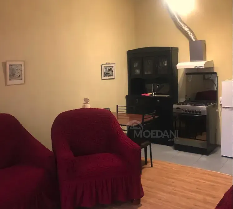 ქირავდება 2 ოთახიანი ბინა 50მ² 5/5 სართ თბილისი - photo 2