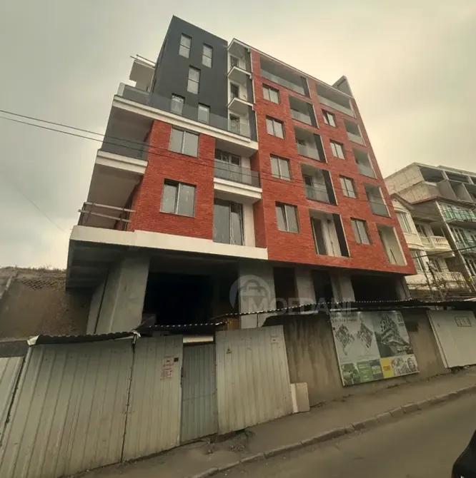 იყიდება 2 ოთახიანი ბინას 51.7მ² 5/7 სართ თბილისი - photo 1