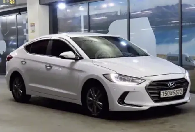Hyundai Elantra 2018 Tbilisi - photo 2