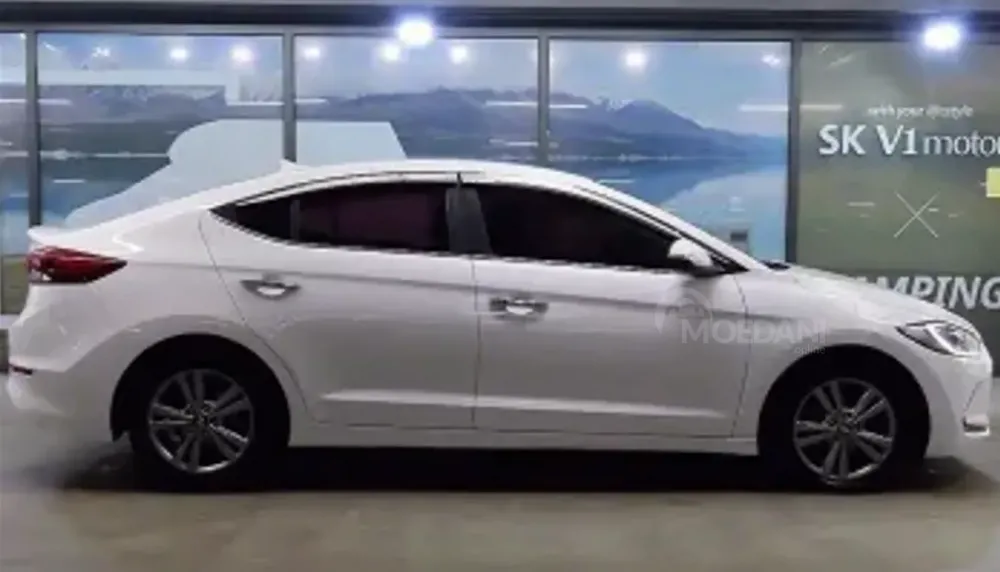 Hyundai Elantra 2018 Tbilisi - photo 3