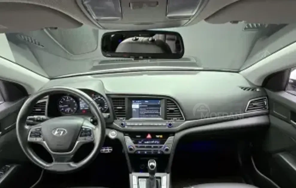 Hyundai Elantra 2016 Tbilisi - photo 6