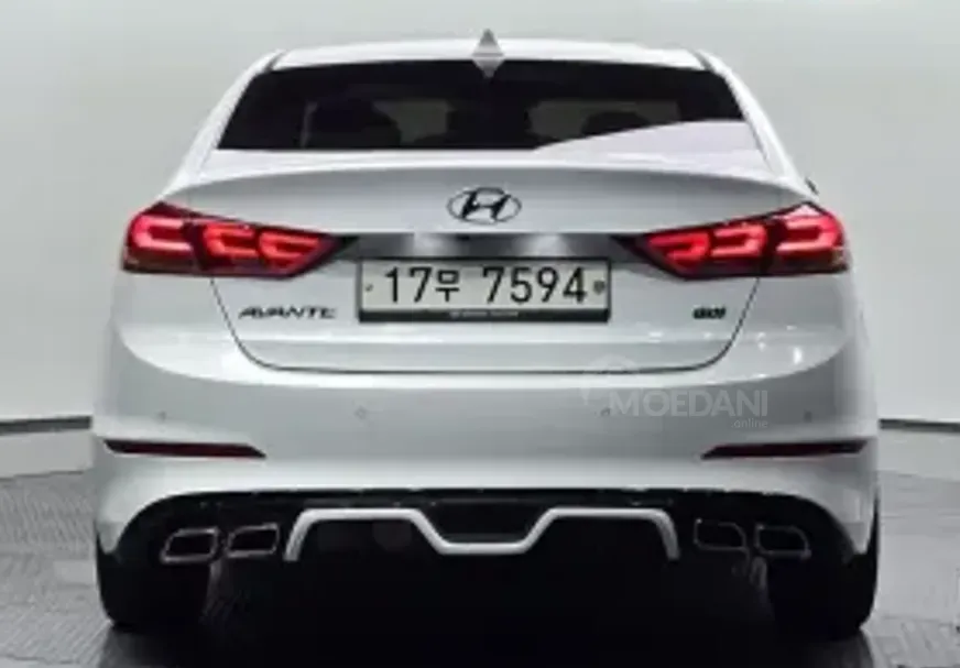 Hyundai Elantra 2016 Tbilisi - photo 2