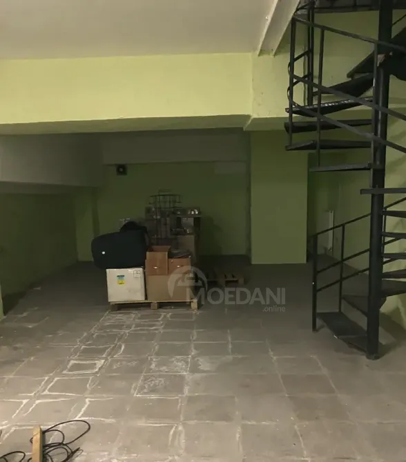 Იყიდება სასაწყობე კომერციული ფართი ისანში თბილისი - photo 4