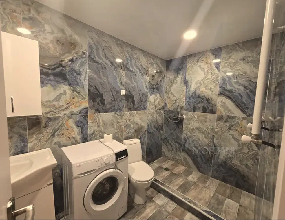 Сдам 3-комн. квартиру на сутки в Тбилиси  75м² 2/9 эт. Тбилиси - изображение 8