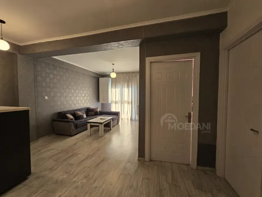 ქირავდება 2 ოთახიანი ბინა დღიურად თბილისში  50მ² 5/9 სართ თბილისი - photo 4