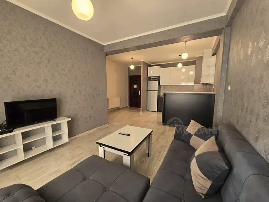 ქირავდება 2 ოთახიანი ბინა დღიურად თბილისში  50მ² 5/9 სართ თბილისი - photo 3