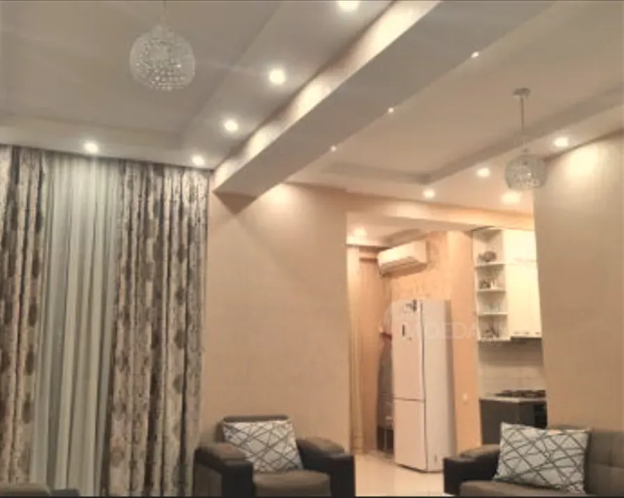 Сдам 3-комн. квартиру на сутки в Тбилиси  100м² 12/15 эт. Тбилиси - изображение 1