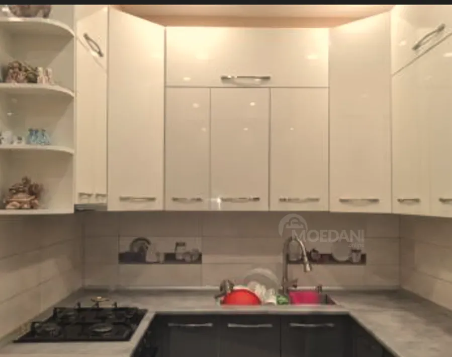 Сдам 3-комн. квартиру на сутки в Тбилиси  100м² 12/15 эт. Тбилиси - изображение 9