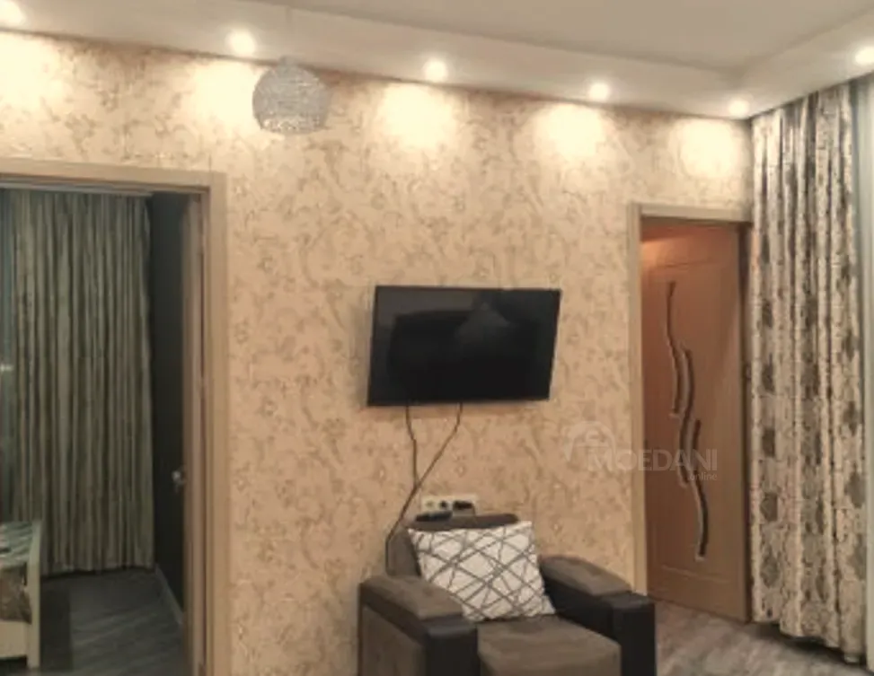 Сдам 3-комн. квартиру на сутки в Тбилиси  100м² 12/15 эт. Тбилиси - изображение 6