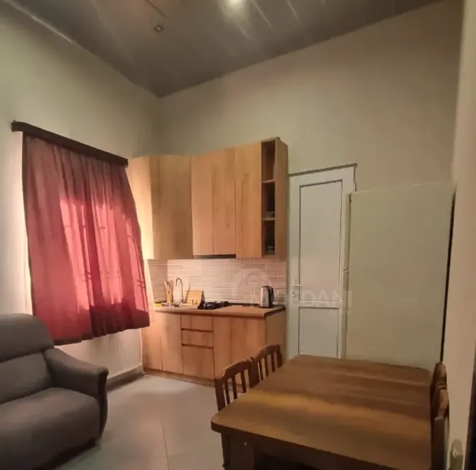Сдам 3-комн. квартиру в Тбилиси  100м² 1/1 эт. Тбилиси - изображение 6
