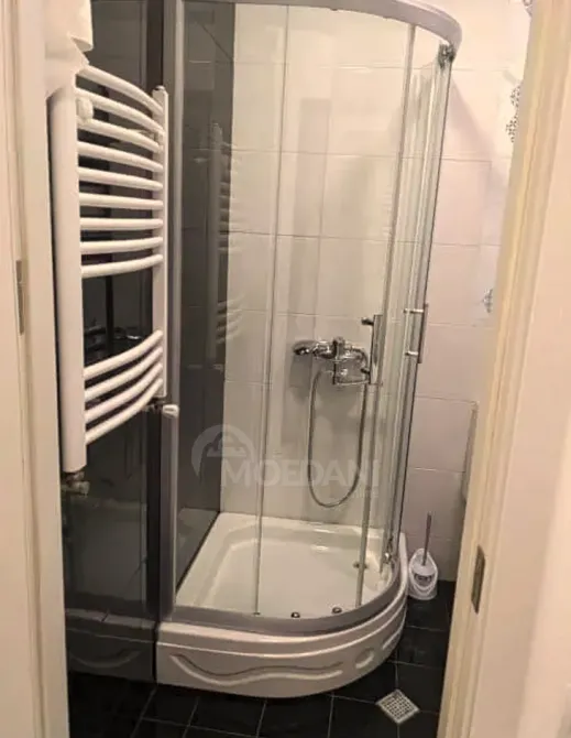 Сдам 2-комн. квартиру 45м² 8/10 эт. Тбилиси - изображение 3