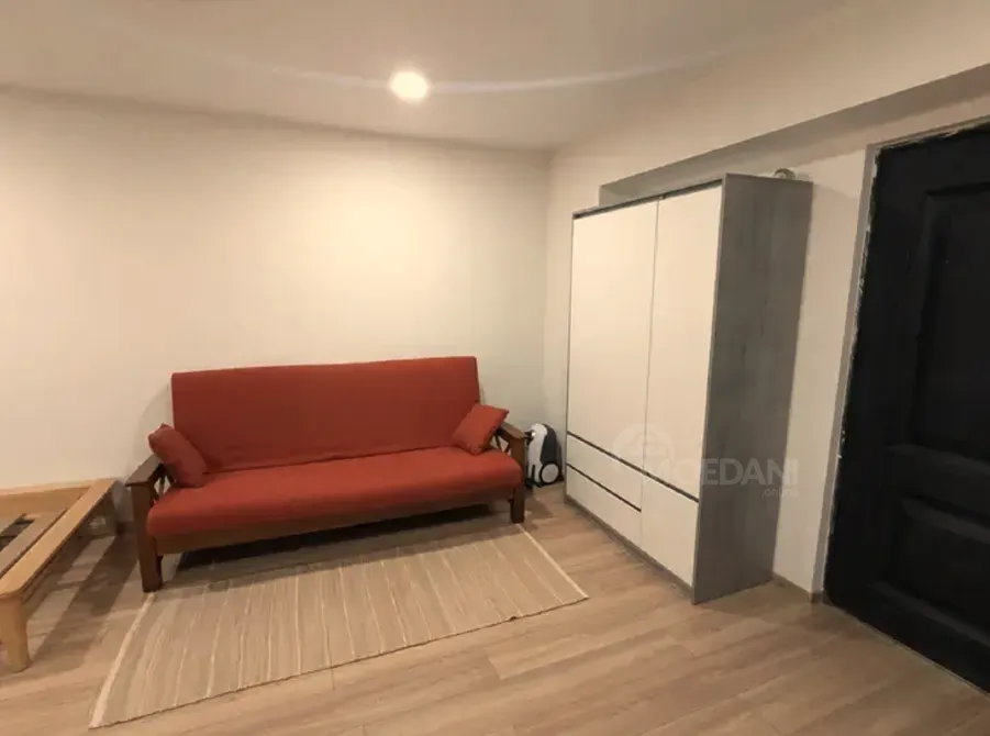 Сдам 1-комн. квартиру 40м² 5/5 эт. Тбилиси - изображение 1