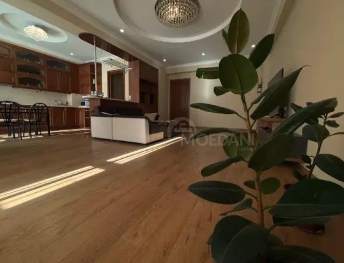 Продам 3-комн. квартиру 135м² 4/13 эт. Тбилиси - изображение 2