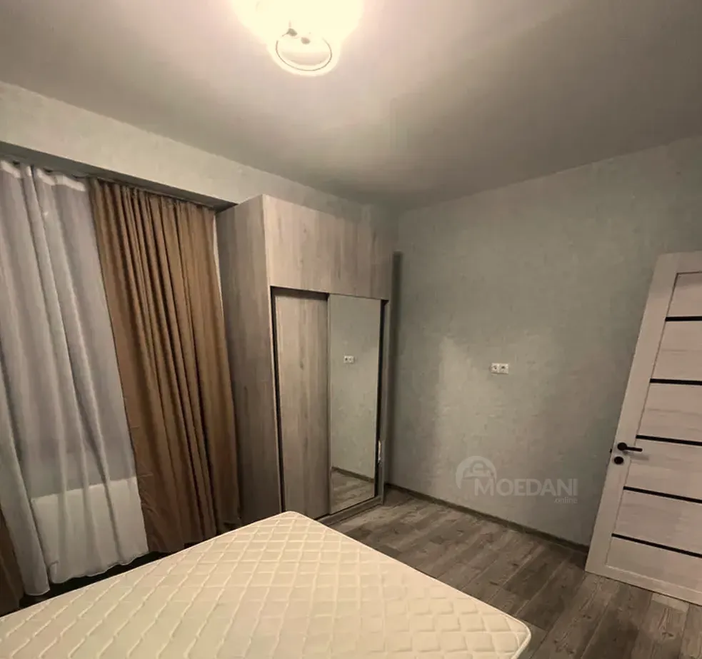 Сдам 3-комн. квартиру на сутки в Тбилиси  75м² 4/8 эт. Тбилиси - изображение 8