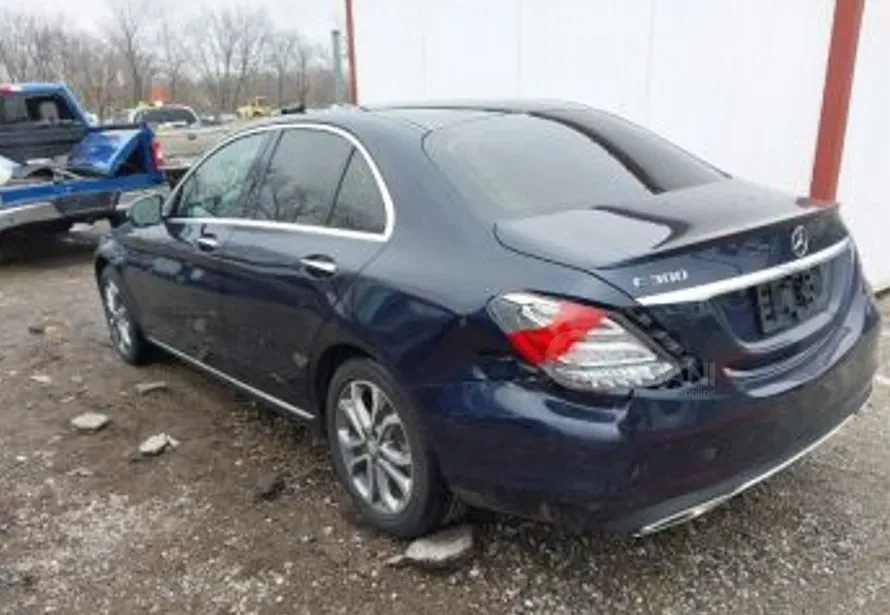 Mercedes C 2L 2016 თბილისი - photo 3