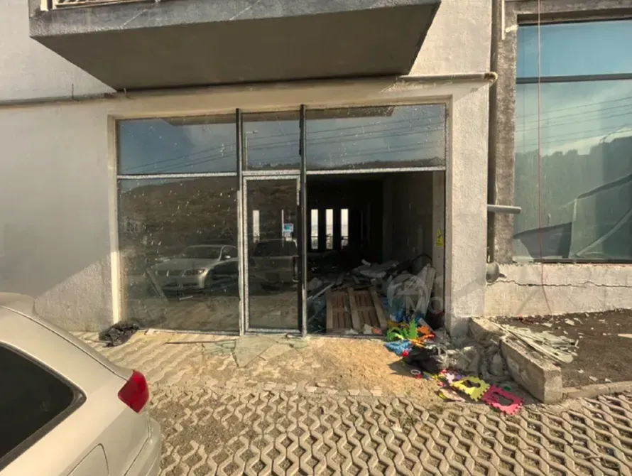 Იყიდება უნივერსალური კომერციული ფართი ვაშლიჯვარში თბილისი - photo 4