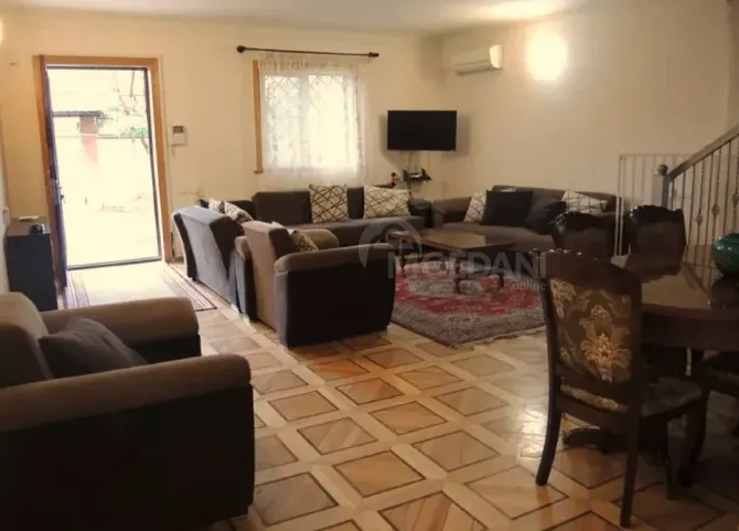 Сдается дом 500м² Тбилиси - изображение 1