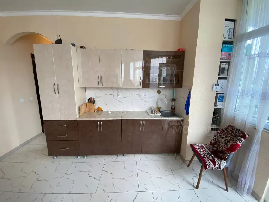 Продам 3-комн. квартиру 55м² 2/9 эт. Кобулети - изображение 1