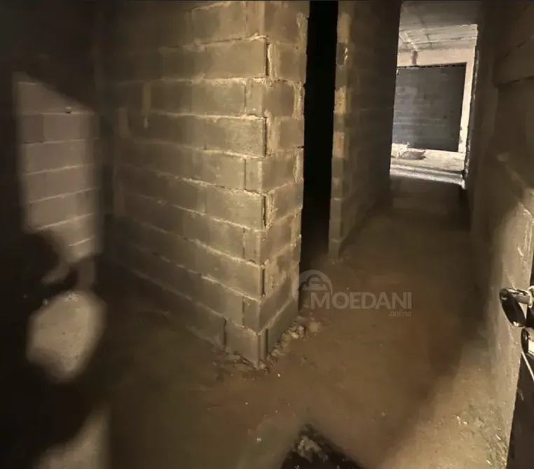 იყიდება 2 ოთახიანი ბინას 71.2მ² 19/24 სართ თბილისი - photo 2