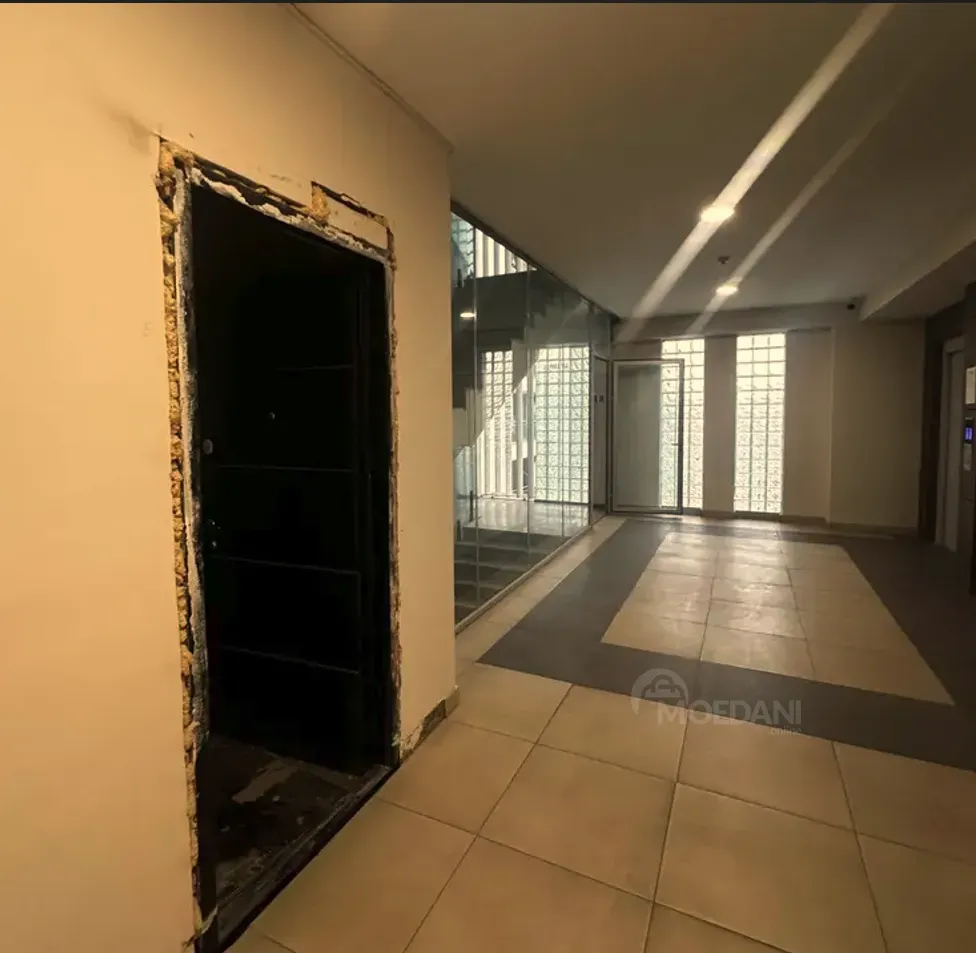 იყიდება 2 ოთახიანი ბინას 71.2მ² 19/24 სართ თბილისი - photo 4