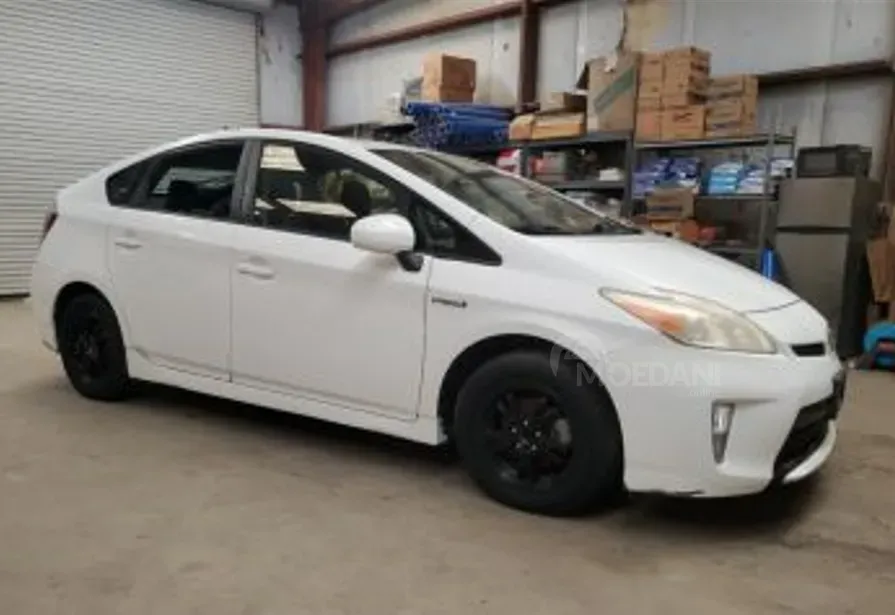Toyota Prius 1.8L 2013 Тбилиси - изображение 6