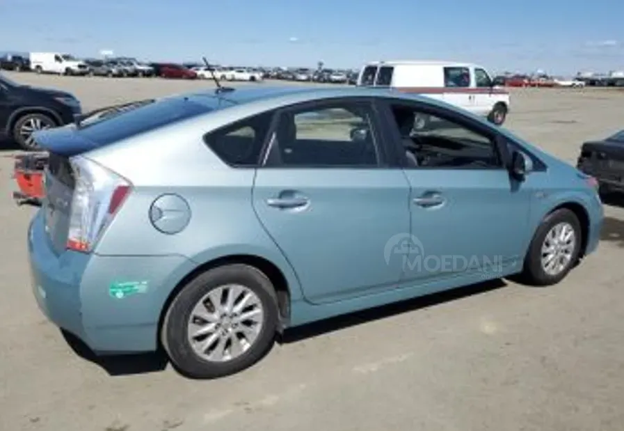 Toyota Prius 1.8L 2015 Тбилиси - изображение 6
