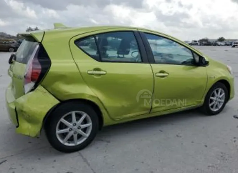 Toyota Prius 1.5L 2015 Тбилиси - изображение 4