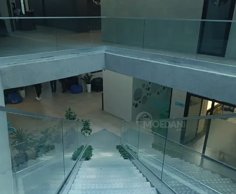 Ქირავდება საოფისე კომერციული ფართი დიღმის მასივში თბილისი - photo 1