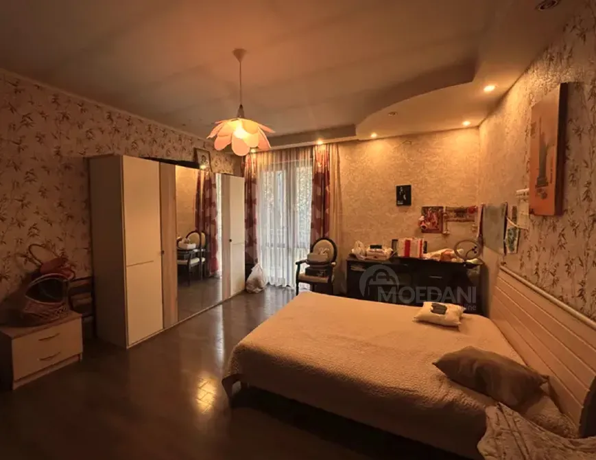 იყიდება 4 ოთახიანი ბინას 205მ² 6/6 სართ თბილისი - photo 7