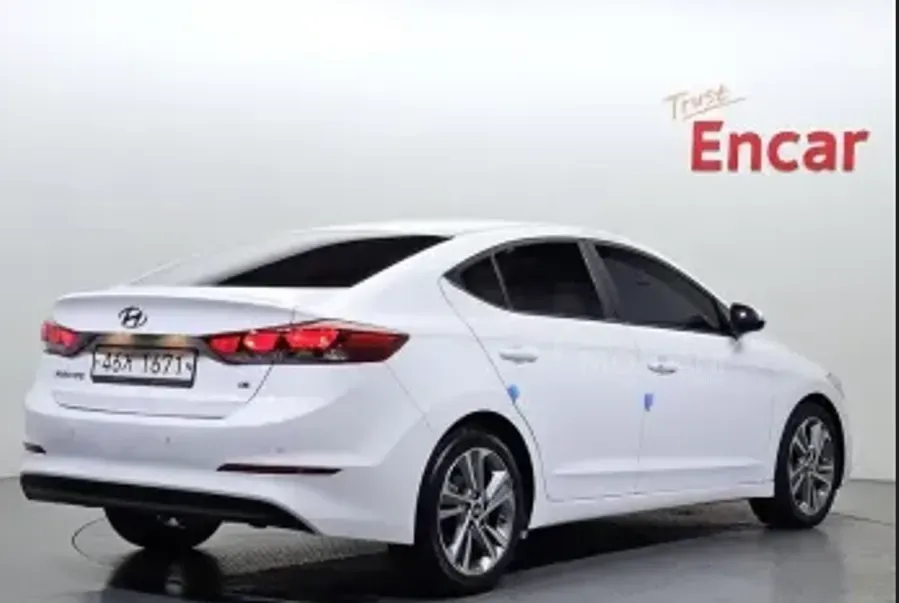 Hyundai Elantra 2018 Tbilisi - photo 3