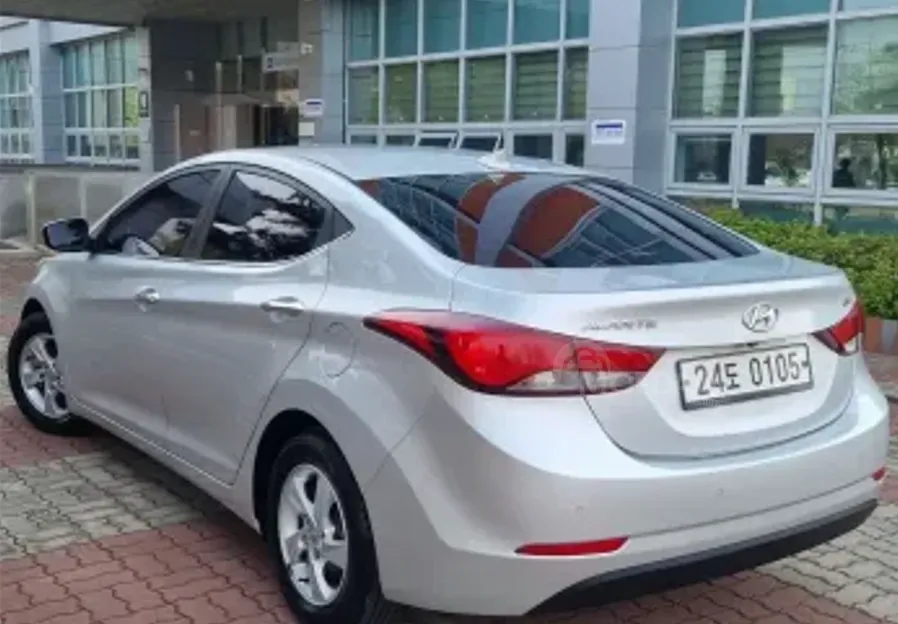 Hyundai Elantra 2014 Tbilisi - photo 4