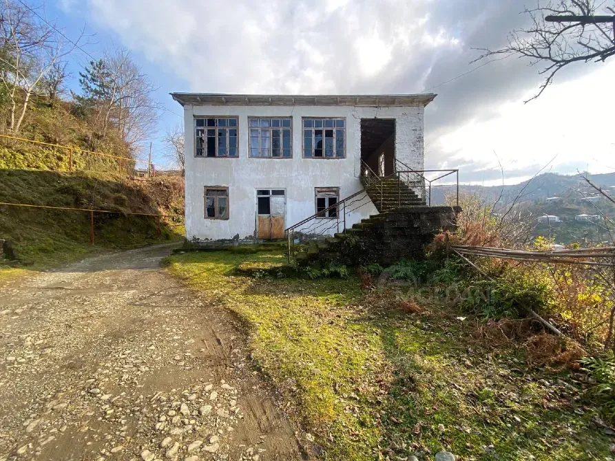 სახლი 1745м² ქობულეთი - photo 1