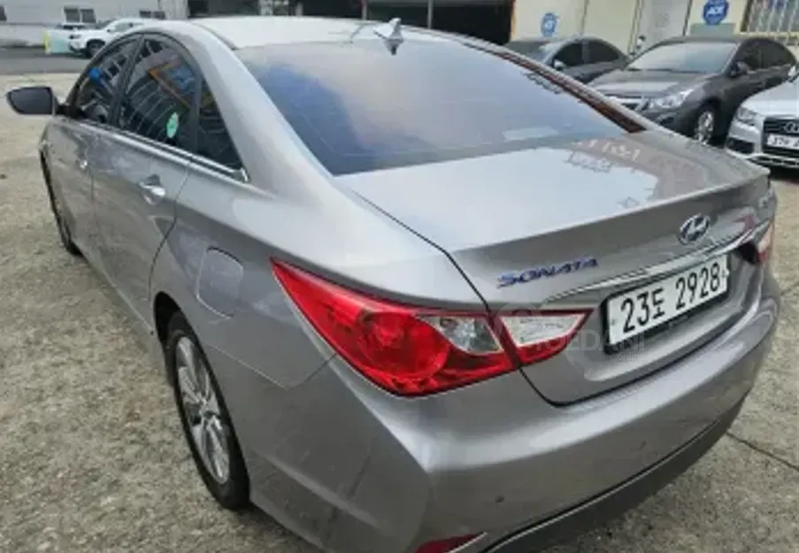 Hyundai Sonata 2014 Тбилиси - изображение 5