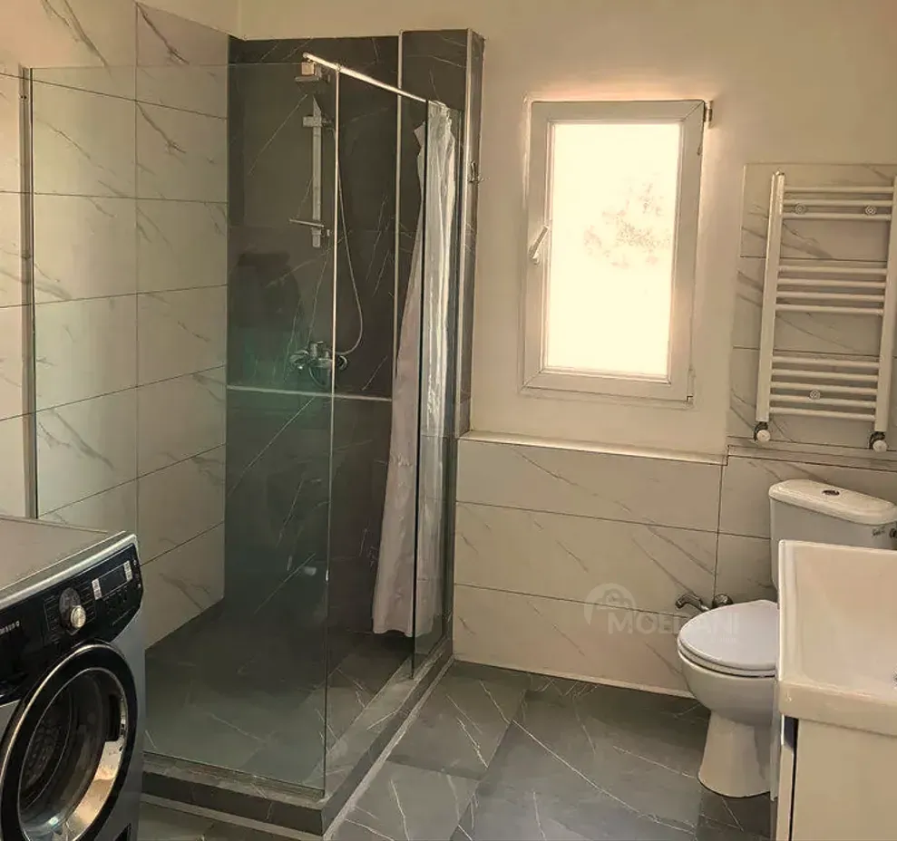 Сдам 4-комн. квартиру 140м² 6/6 эт. Тбилиси - изображение 9