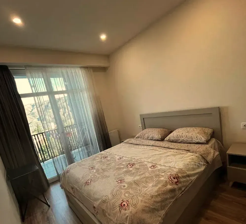 ქირავდება 2 ოთახიანი ბინა 65მ² 5/22 სართ თბილისი - photo 3