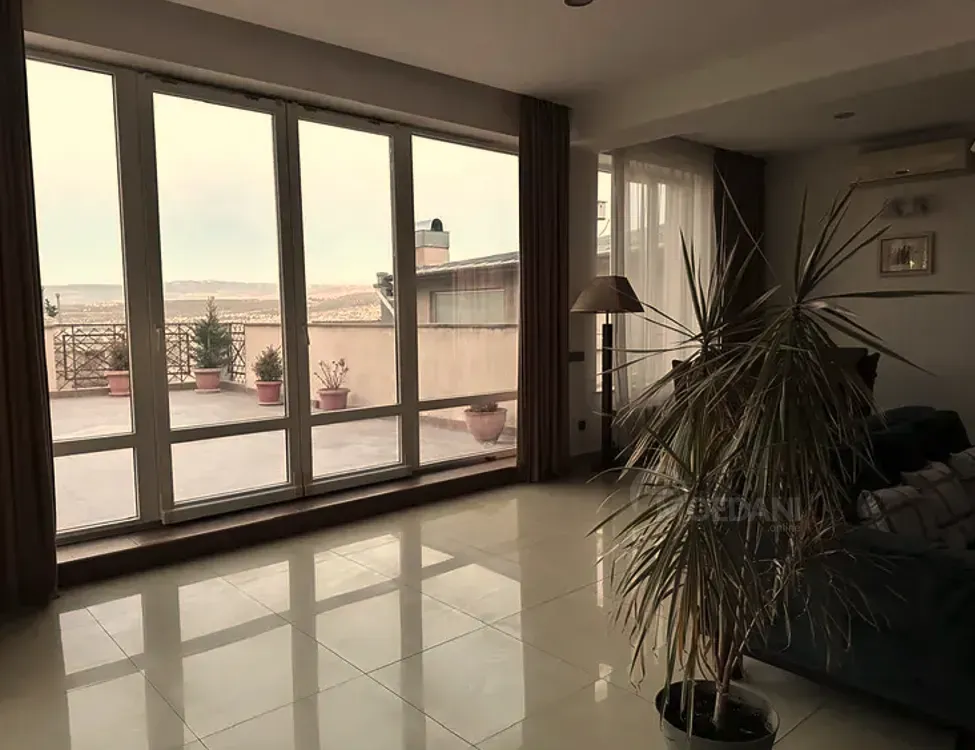 ქირავდება 4 ოთახიანი ბინა 225მ² 4/6 სართ თბილისი - photo 7