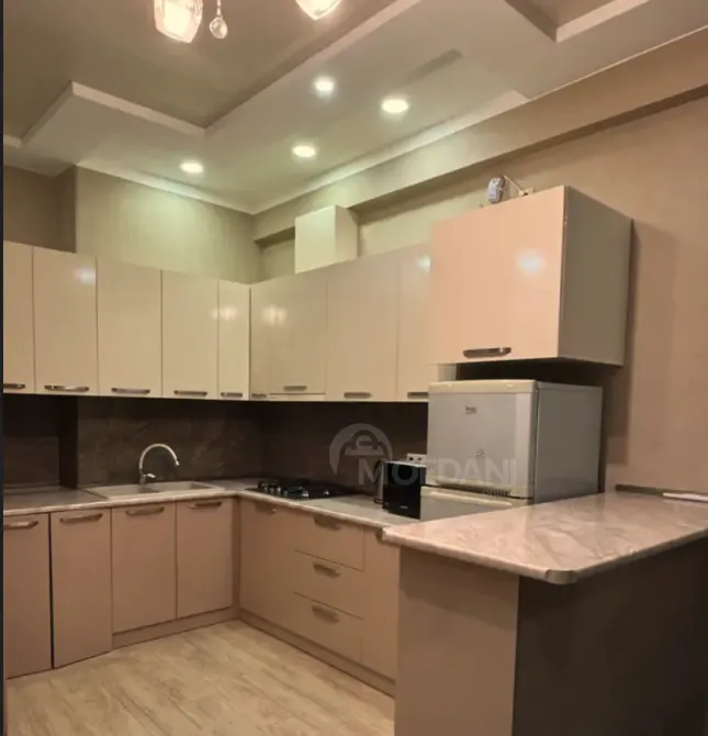 Сдам 2-комн. квартиру 60м² 4/7 эт. Тбилиси - изображение 3