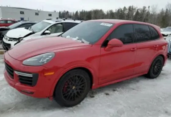Porsche Cayenne 2016 Тбилиси