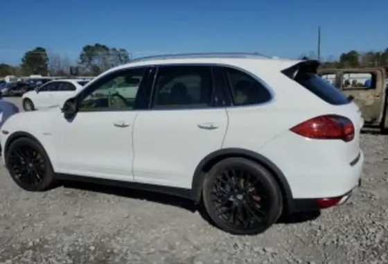 Porsche Cayenne 2012 Тбилиси