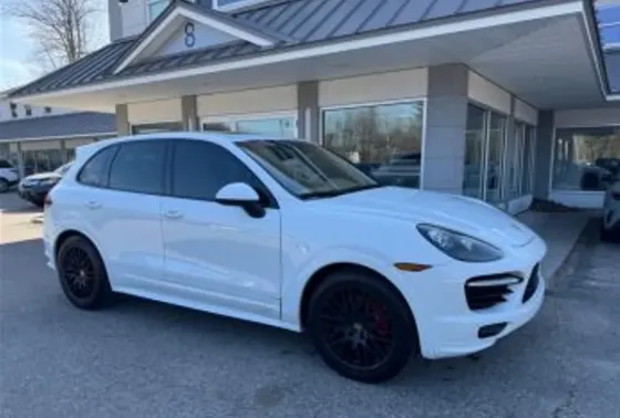 Porsche Cayenne 2013 Тбилиси