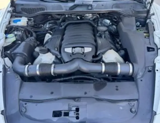 Porsche Cayenne 2013 Тбилиси