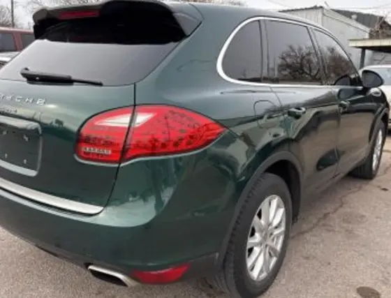 Porsche Cayenne 2013 Тбилиси